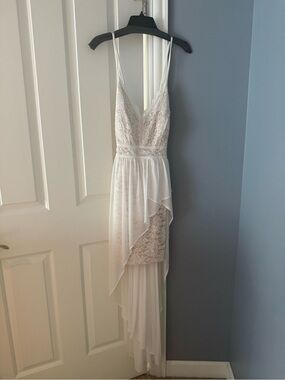 Morgan & Co. Ivory Lace High-Low V-Neck Spaghetti Strap Dress